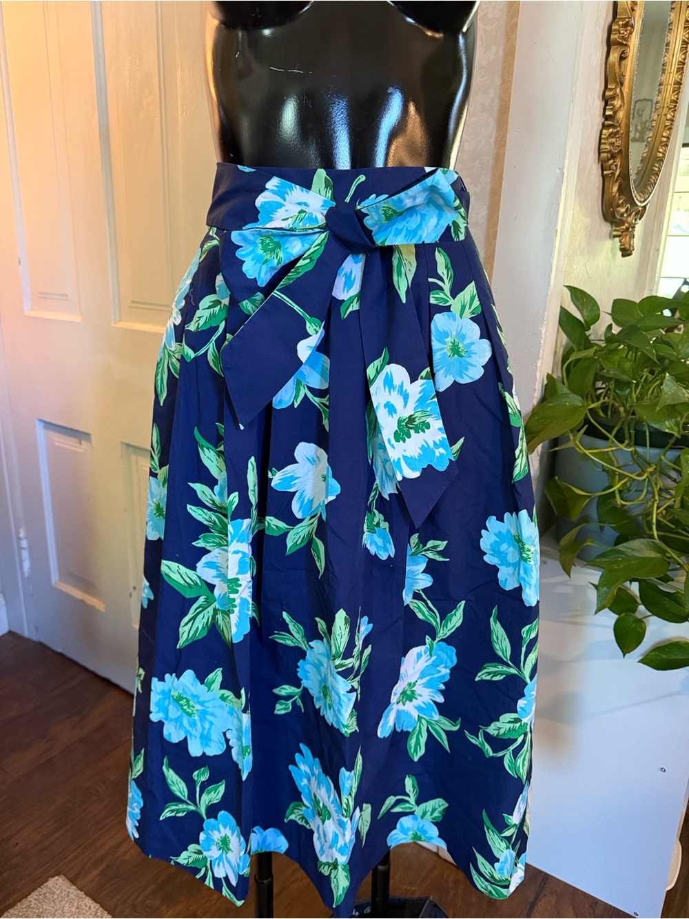 Talbots Piper Pleated Midi Floral Full Skirt Waist Tie Pockets Sz 8